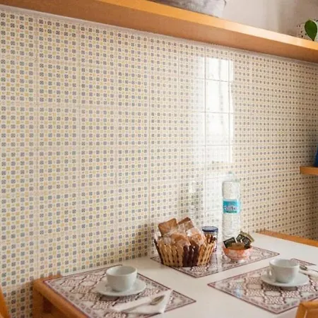 Stanza Doppia Con Bagno Privato Vicino Al Centro Μιλάνο