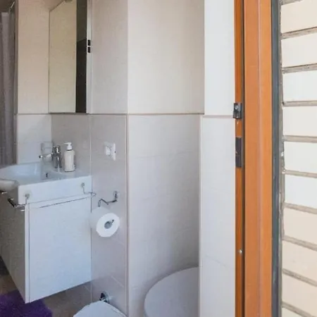 Stanza Doppia Con Bagno Privato Vicino Al Centro